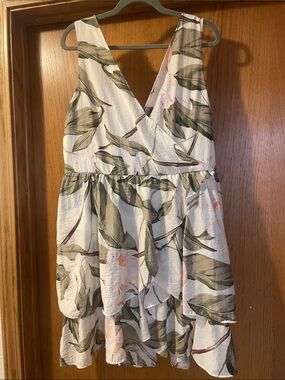 Express White Floral Sundress with Green Leaf Print L34
